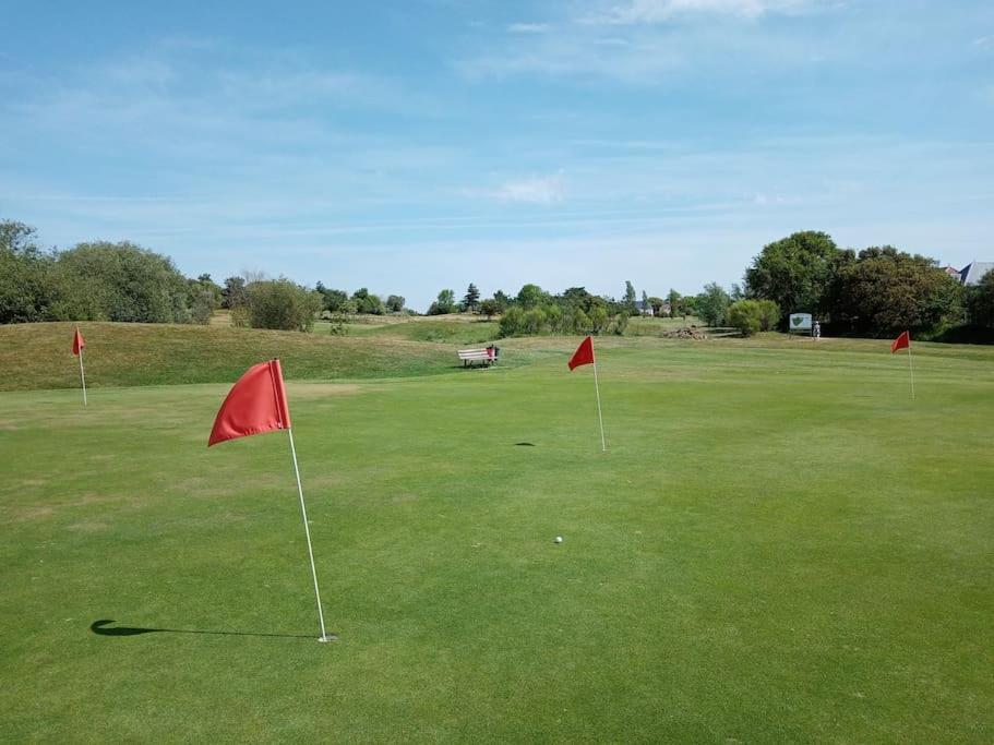 Charmant T2 Au Coeur Du Golf De Port Bourgenay Talmont-Saint-Hilaire Ngoại thất bức ảnh